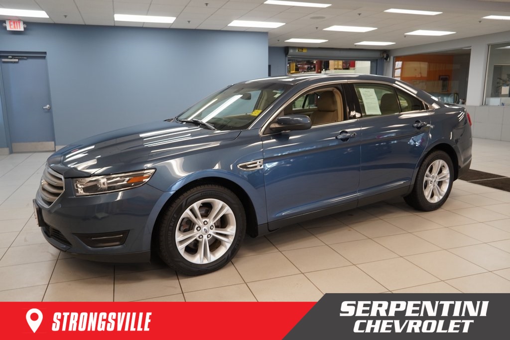 2018 Ford Taurus SEL AWD