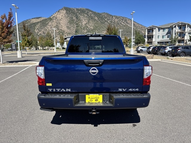 2024 Nissan Titan SV photo 4