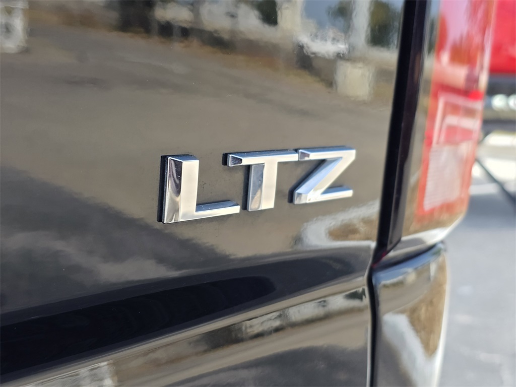 2024 Chevrolet Silverado 2500HD LTZ - 9