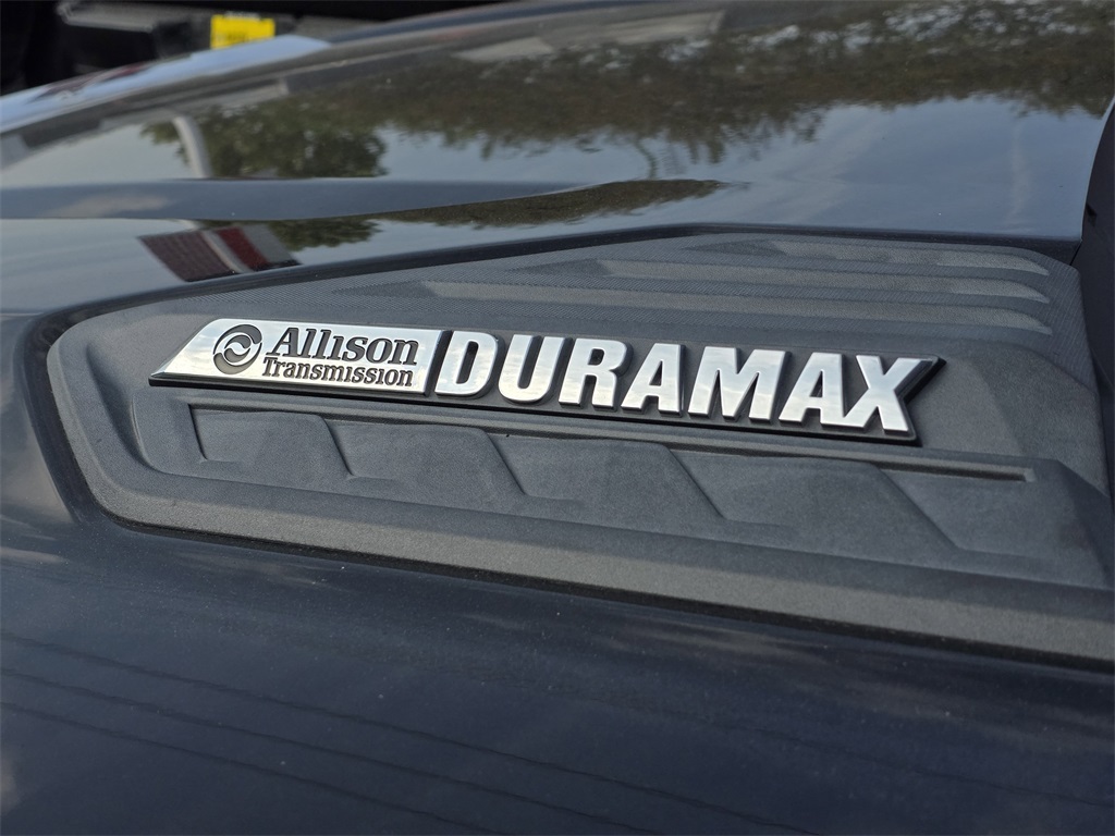 2024 Chevrolet Silverado 2500HD LTZ - 11