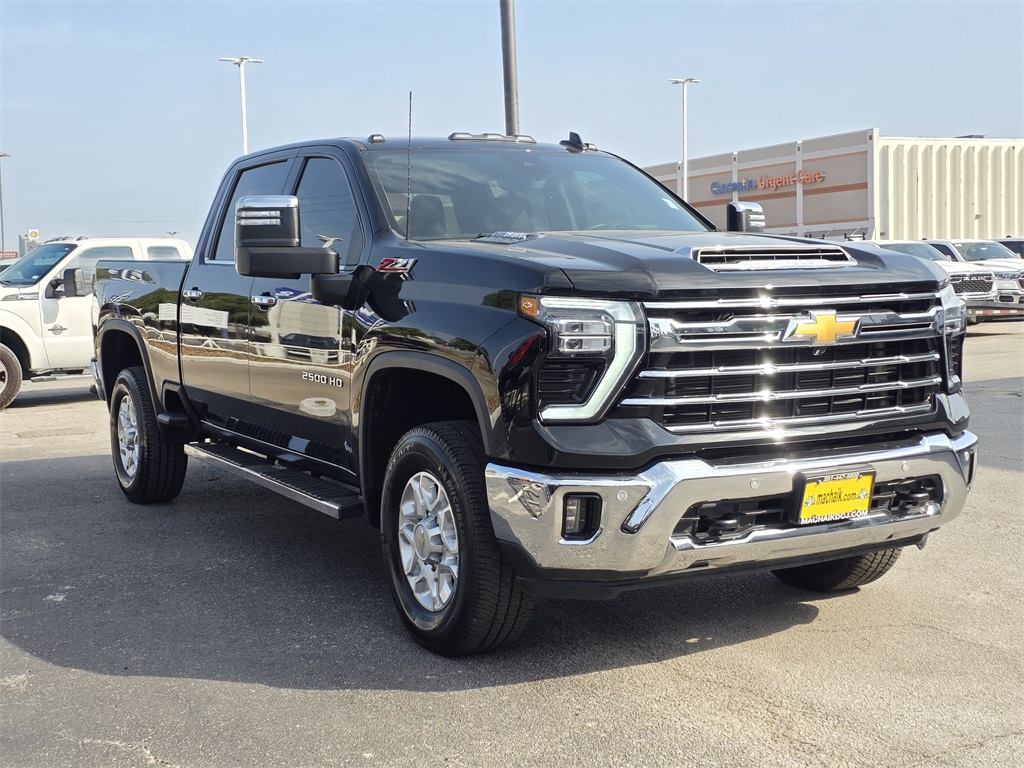 2024 Chevrolet Silverado 2500HD LTZ - 2