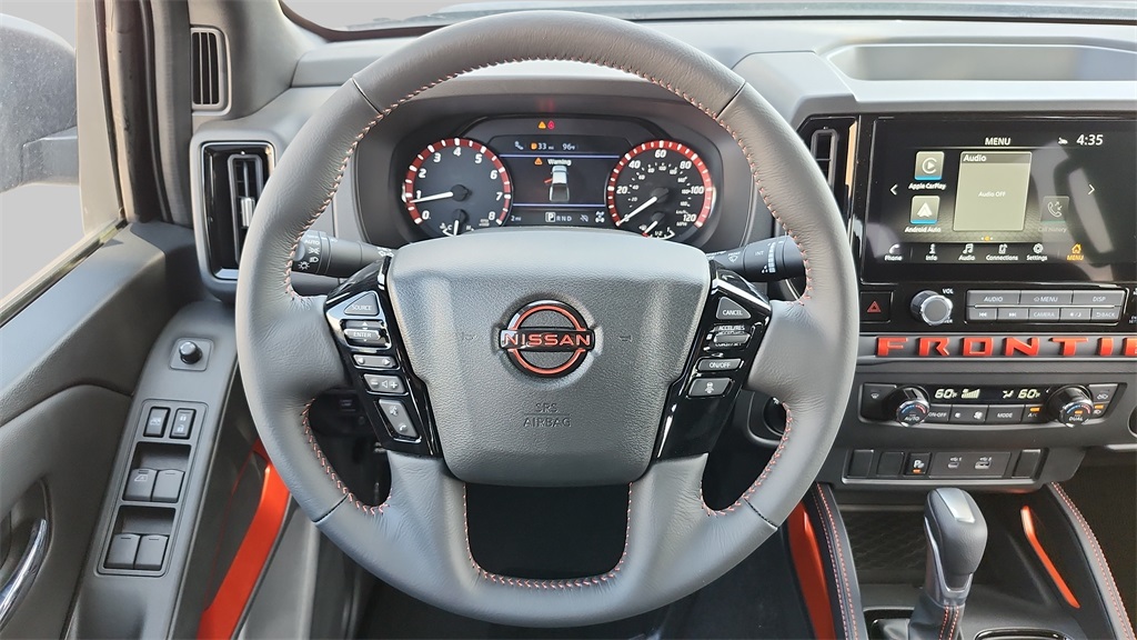 2025 Nissan Frontier