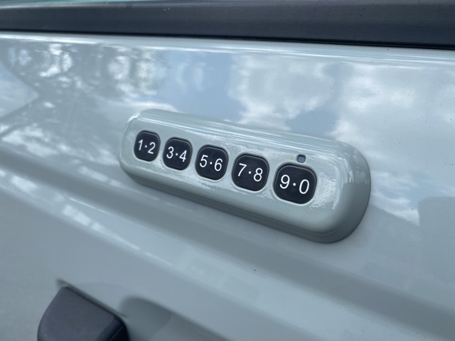 Used Car 2022 Ford Bronco  Black Diamond For Sale Under $40,000 In San Antonio, Texas