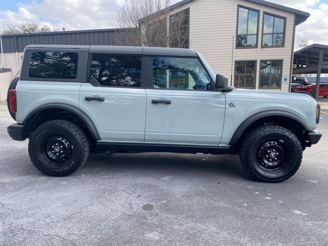 Used Car 2022 Ford Bronco  Black Diamond For Sale Under $40,000 In San Antonio, Texas