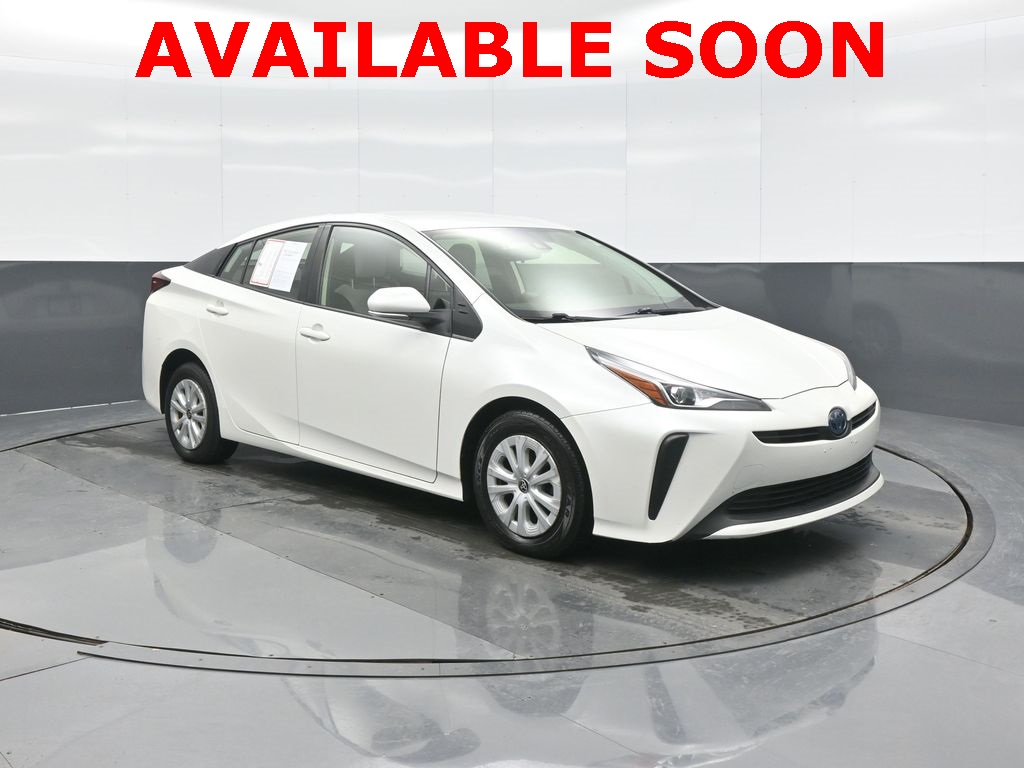 2019 Toyota Prius L Eco FWD