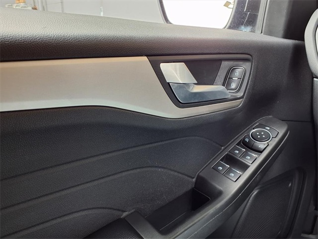 2021 Ford Escape Hybrid