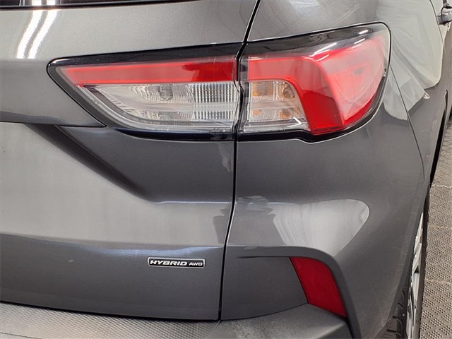 2021 Ford Escape Hybrid