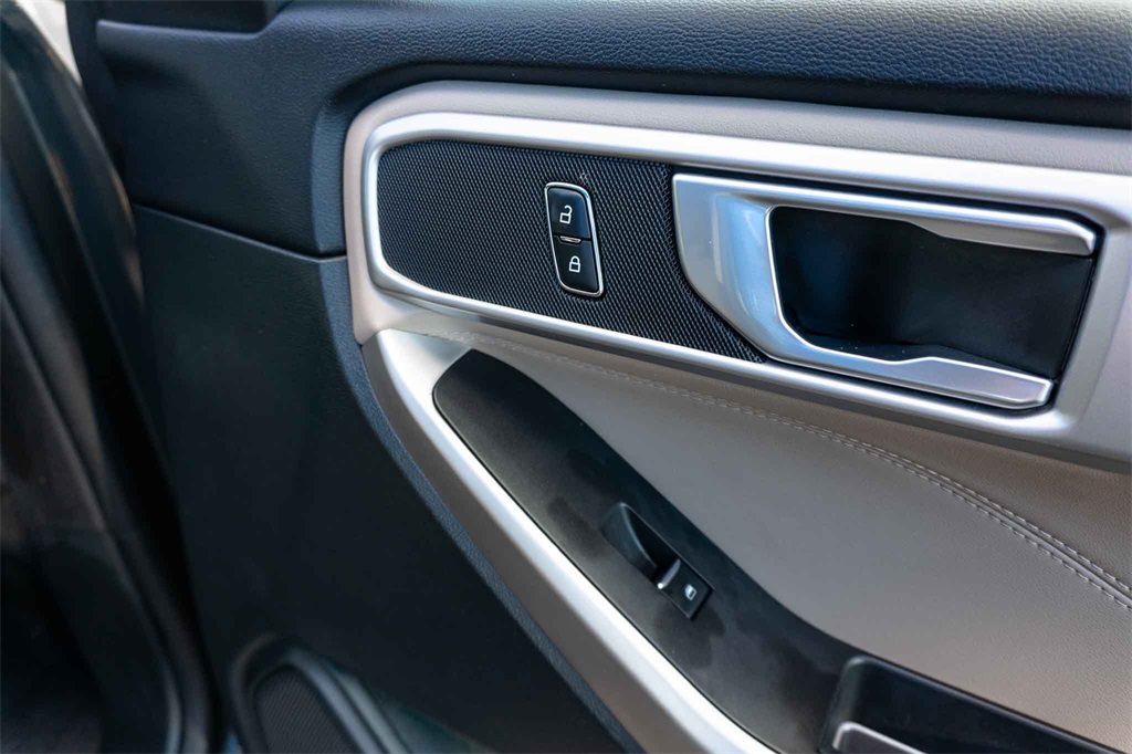 Used Car 2023 Ford Explorer  Xlt For Sale Under $40,000 In San Marcos, Texas