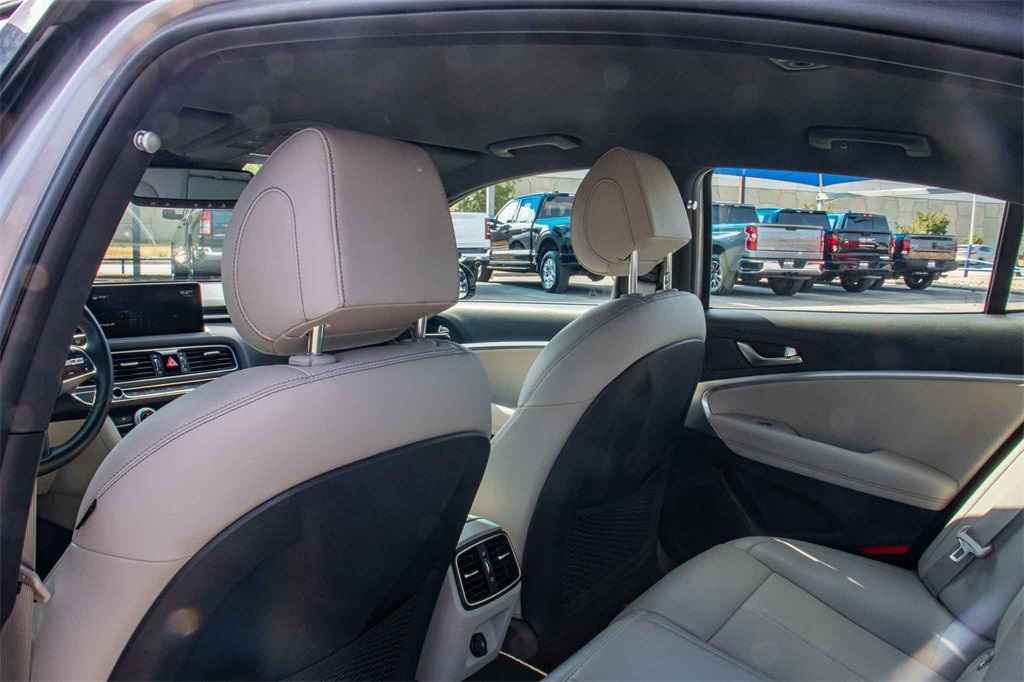 Used Car 2022 Genesis G70  2.0t For Sale Under $30,000 In San Marcos, Texas