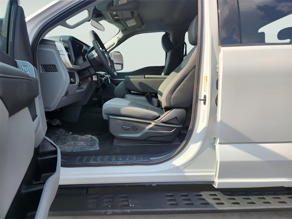 2025 Ford F-250SD