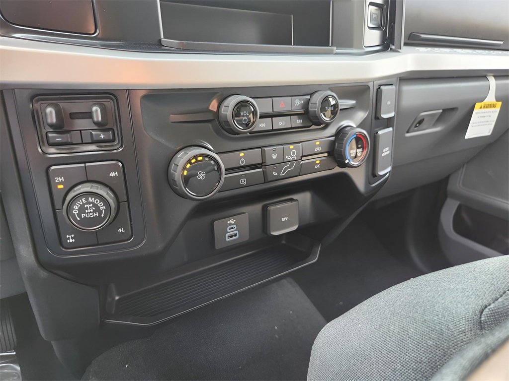 2025 Ford F-250SD