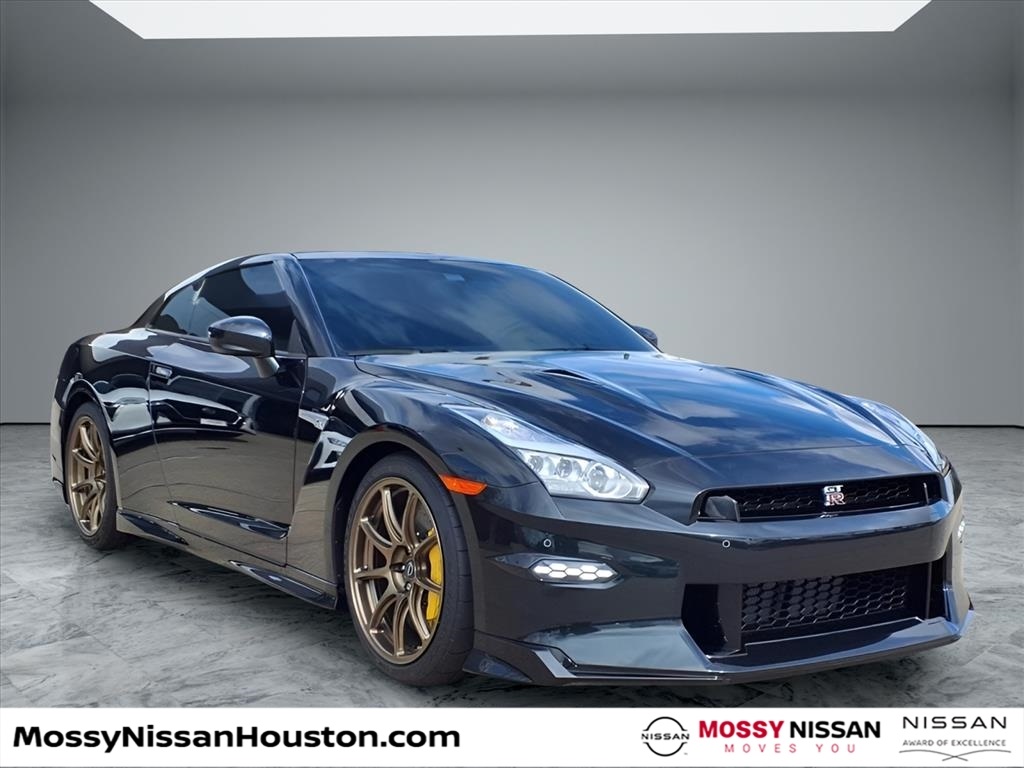 2024 Nissan GT-R T-Spec AWD