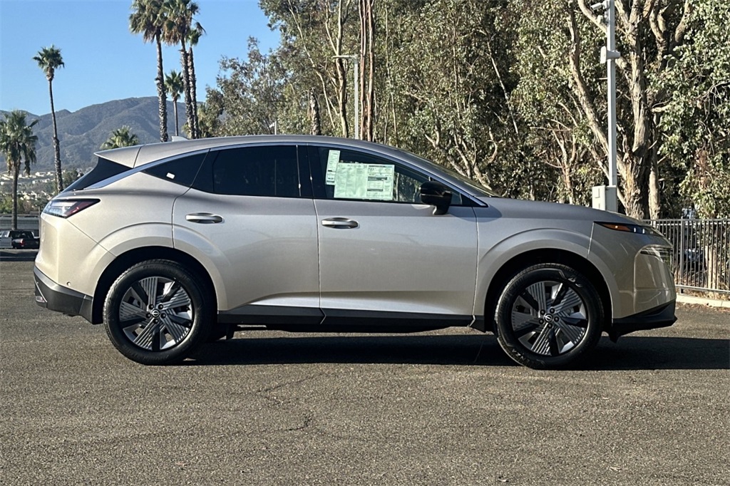2025 Nissan Murano SL photo 3
