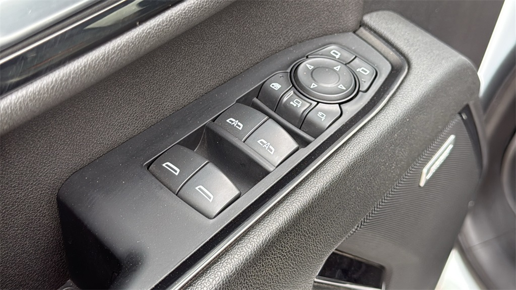 2024 GMC Sierra 2500HD AT4 White at Central Houston Nissan