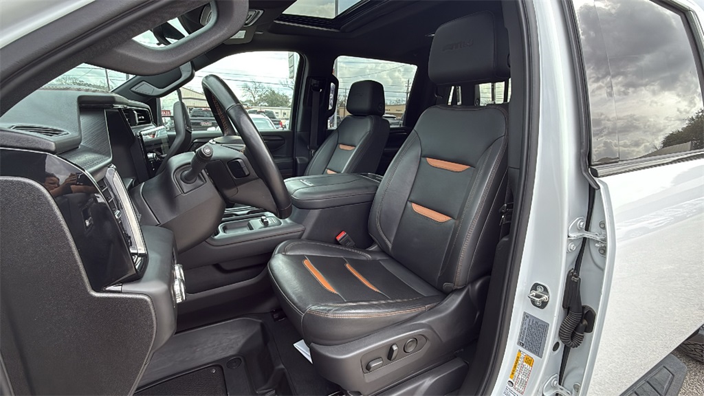 2024 GMC Sierra 2500HD AT4 White at Central Houston Nissan