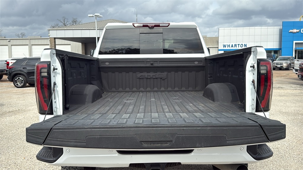 2024 GMC Sierra 2500HD AT4 White at Central Houston Nissan