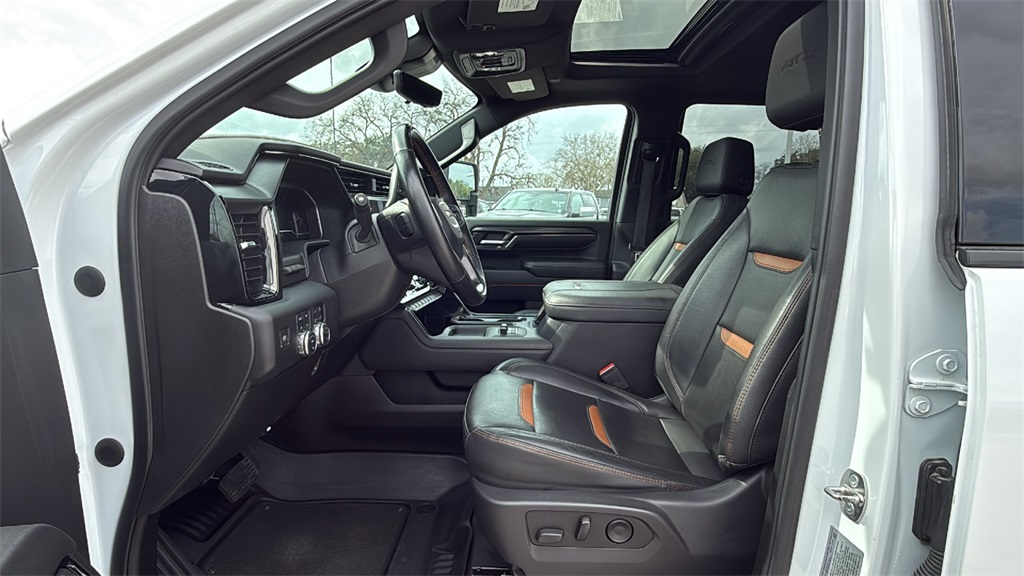 2024 GMC Sierra 2500HD AT4 White at Central Houston Nissan