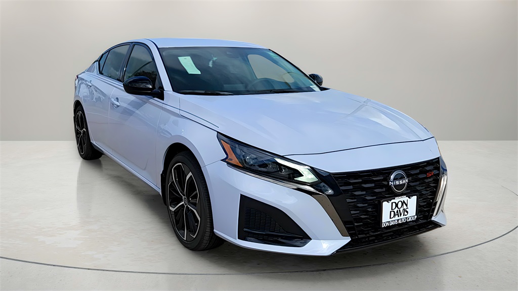 2025 Nissan Altima
