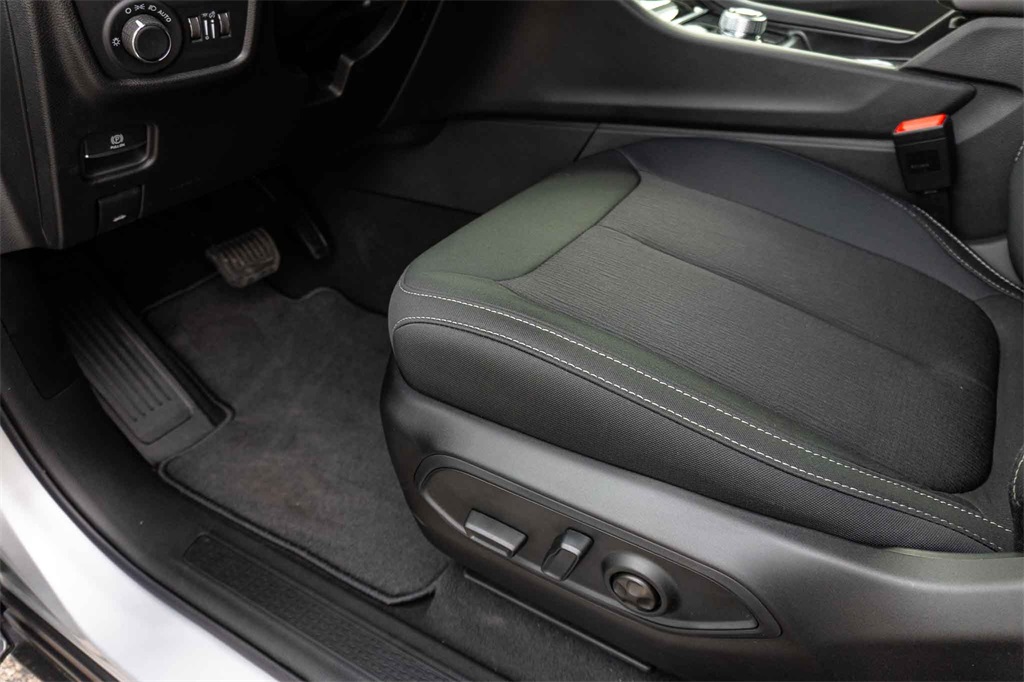 New Car 2025 Jeep Grand Cherokee L  Laredo For Sale Under $50,000 In San Marcos, Texas