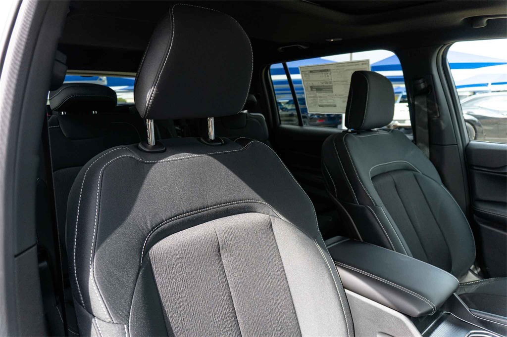 New Car 2025 Jeep Grand Cherokee L  Laredo For Sale Under $50,000 In San Marcos, Texas