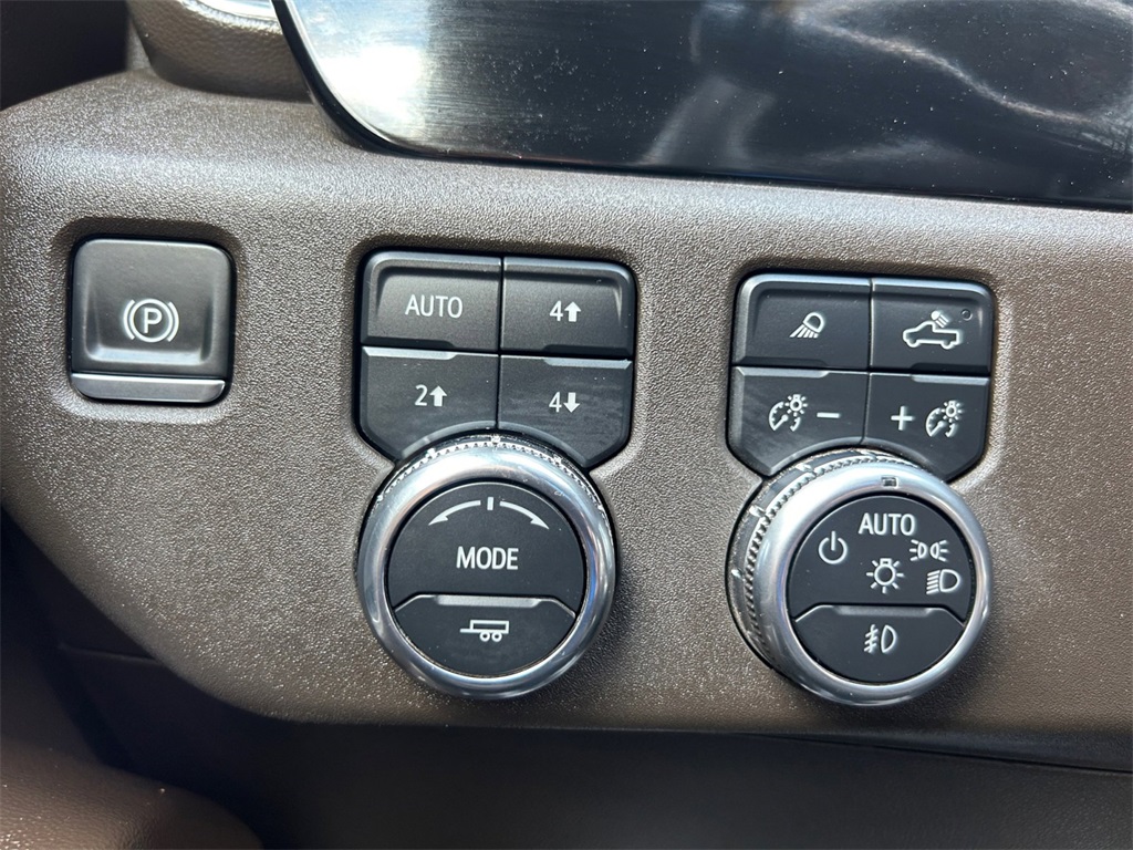 Used Car 2025 Gmc Sierra 2500hd  Slt For Sale Under $70,000 In Floresville, Texas