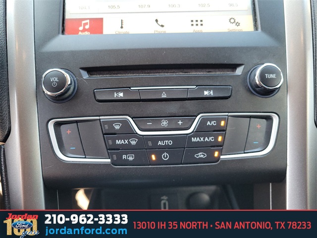 Used Car 2017 Ford Fusion  Se For Sale In San Antonio, Texas