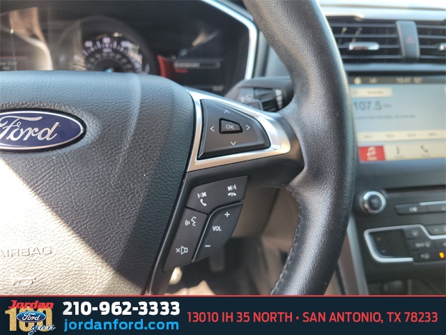 Used Car 2017 Ford Fusion  Se For Sale In San Antonio, Texas