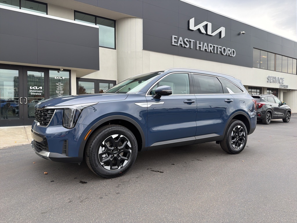 2026 Kia Sorento S's photo