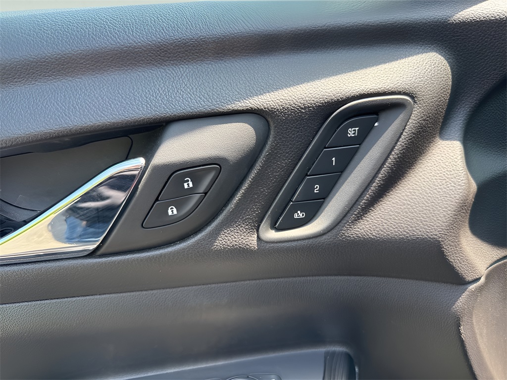 2023 GMC Acadia