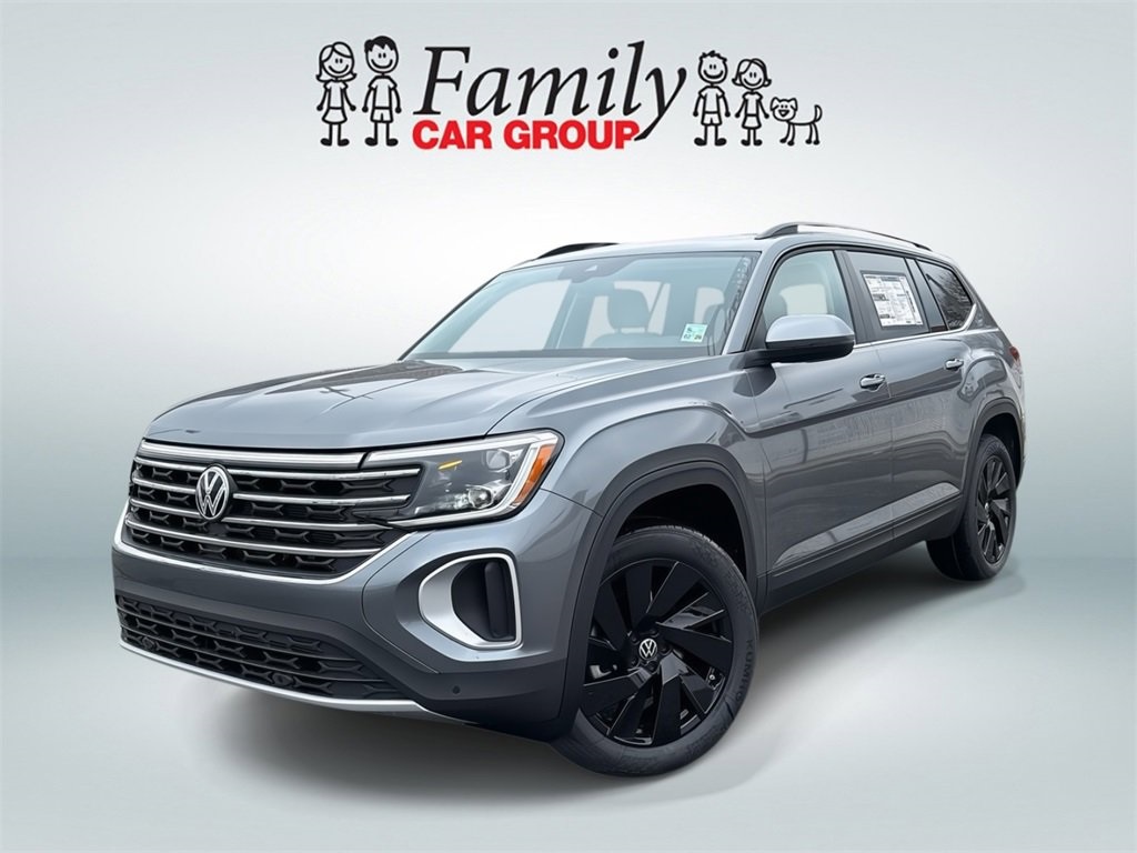 2025 Volkswagen Atlas SE FWD with Technology