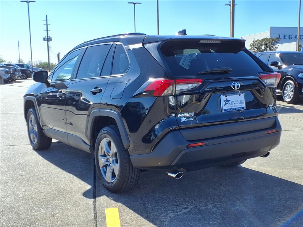 2024 Toyota RAV4 XLE - 3