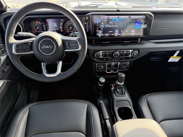 2025 Jeep Wrangler Sahara - 9