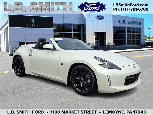 2019 Nissan 370Z Roadster RWD