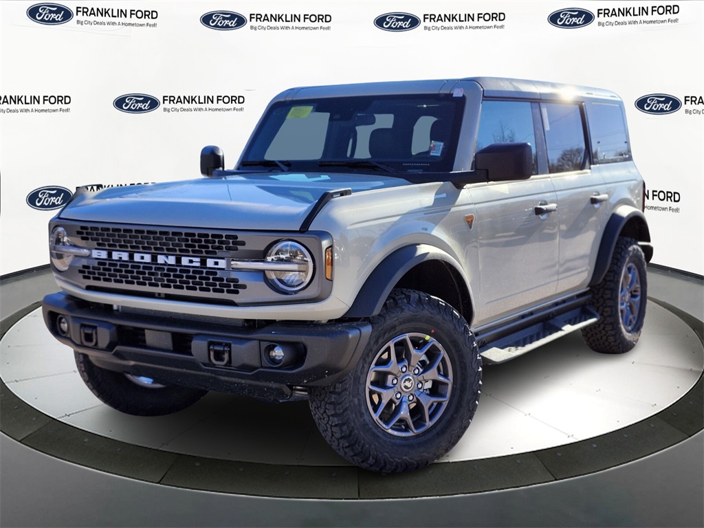 2025 Ford Bronco Badlands 4-Door 4WD