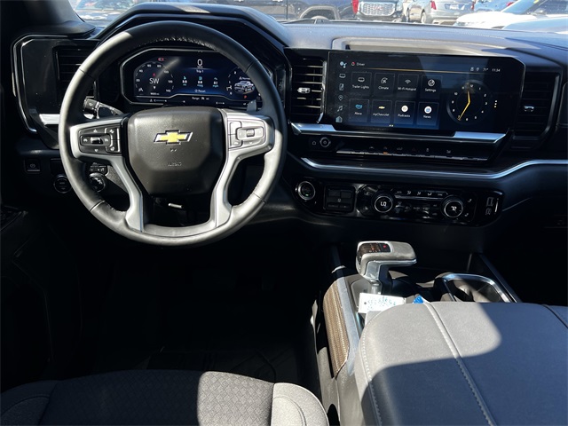 2024 Chevrolet Silverado 1500 LT - 9