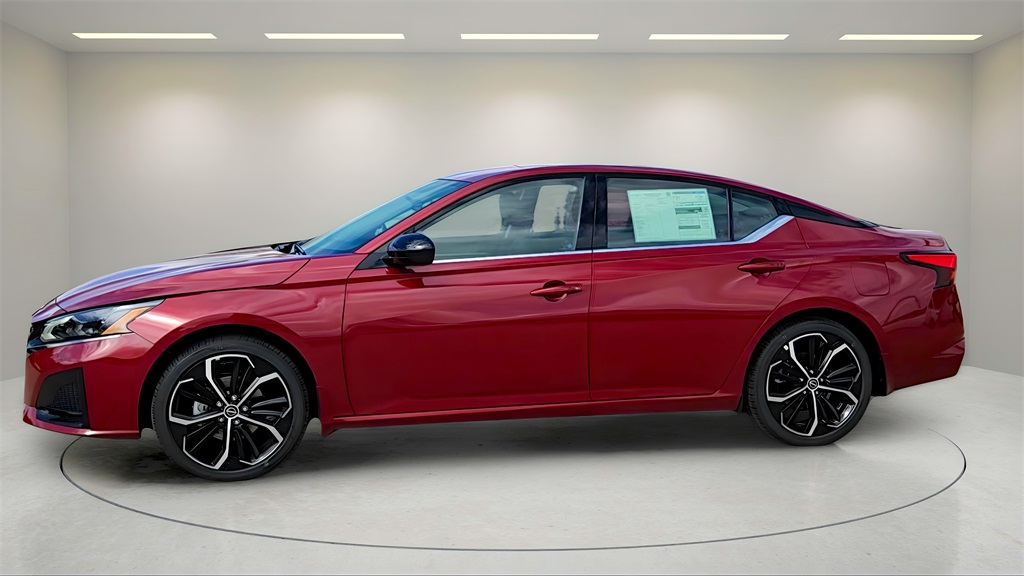 2025 Nissan Altima