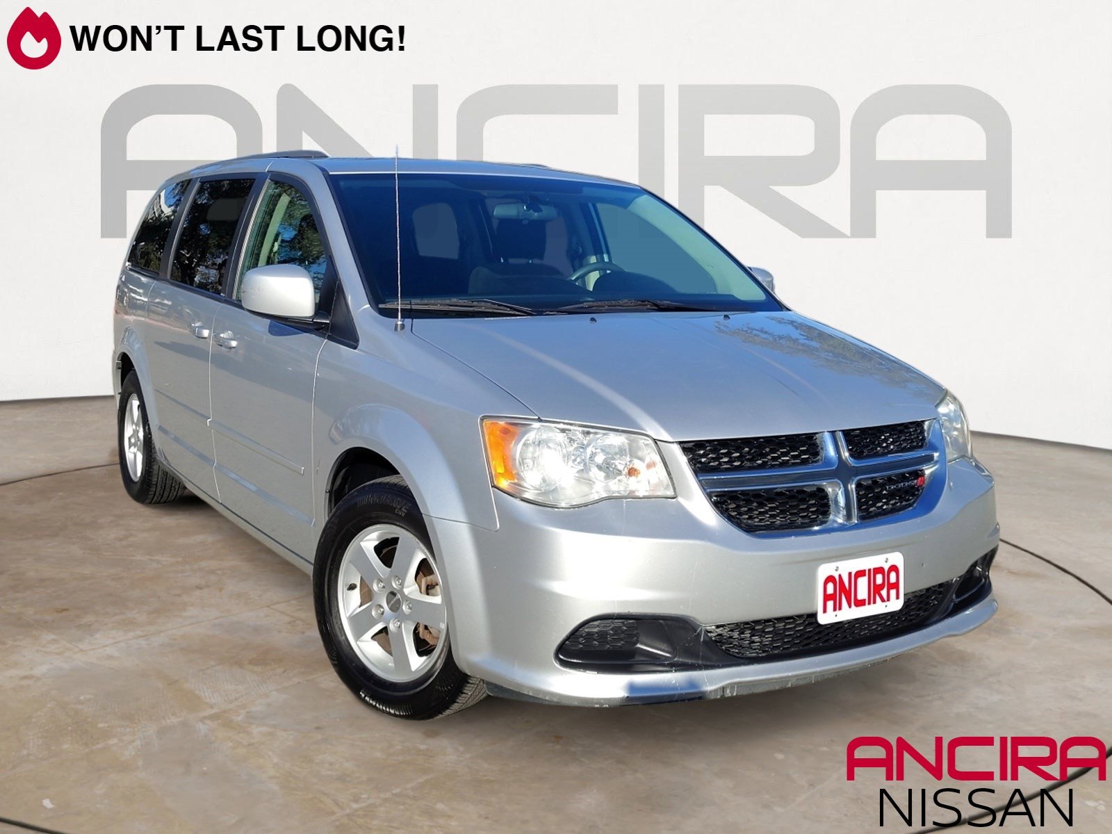 Used Car 2012 Dodge Grand Caravan  Sxt For Sale Under $10,000 In San Antonio, Texas
