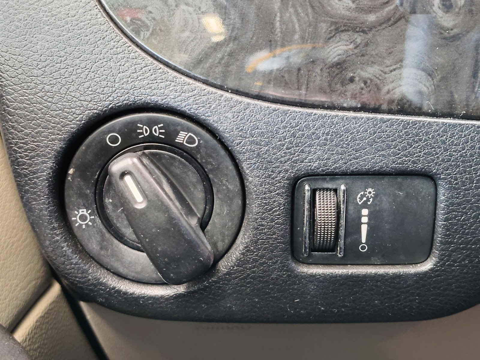 Used Car 2012 Dodge Grand Caravan  Sxt For Sale Under $10,000 In San Antonio, Texas