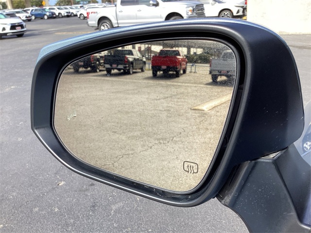 Used Car 2022 Toyota Highlander  Xle For Sale Under $30,000 In San Antonio, Texas