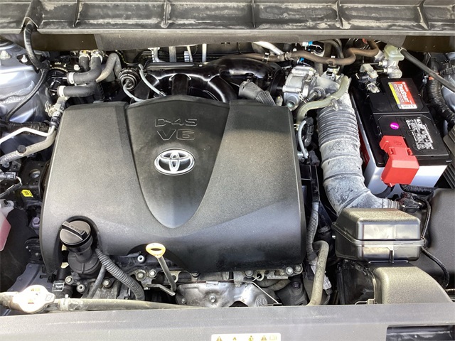 Used Car 2022 Toyota Highlander  Xle For Sale Under $30,000 In San Antonio, Texas