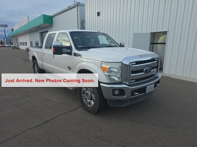 2014 Ford F-250 Super Duty Lariat Crew Cab 4WD