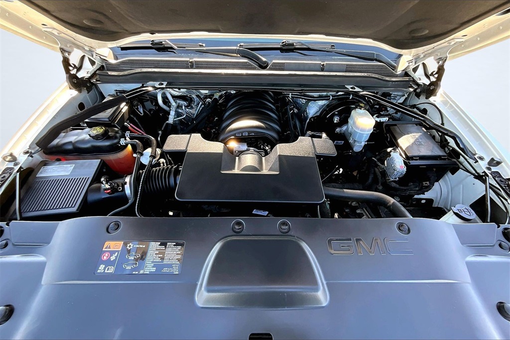 2015 GMC Yukon XL Denali White at Classic Chevrolet Galveston