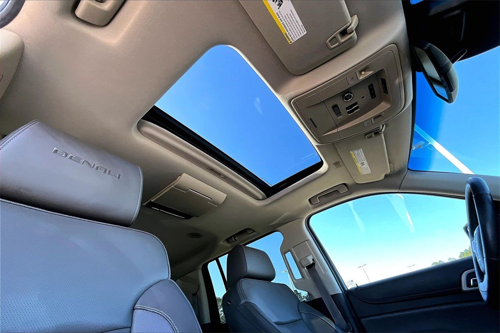 2015 GMC Yukon XL Denali White at Classic Chevrolet Galveston