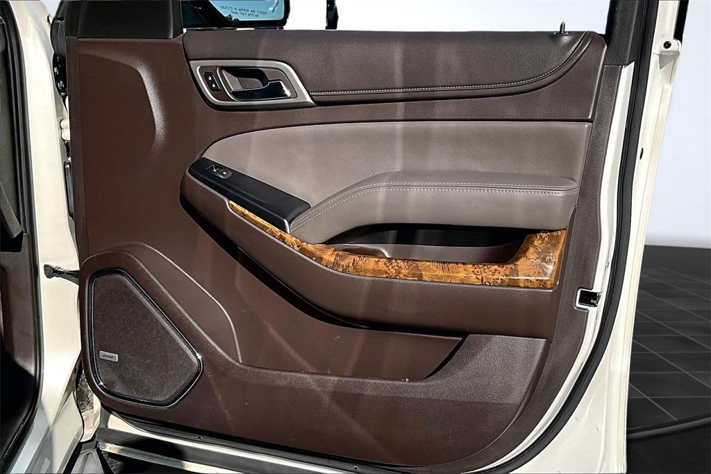 2015 GMC Yukon XL Denali White at Classic Chevrolet Galveston