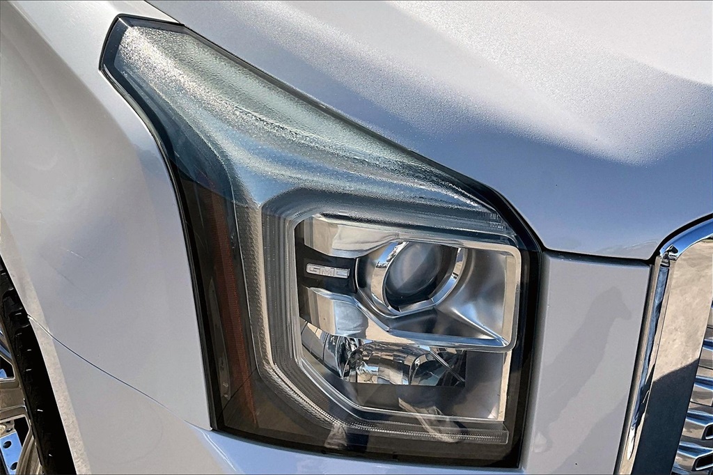 2015 GMC Yukon XL Denali White at Classic Chevrolet Galveston