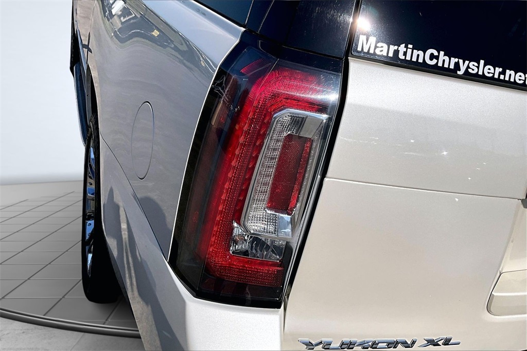 2015 GMC Yukon XL Denali White at Classic Chevrolet Galveston