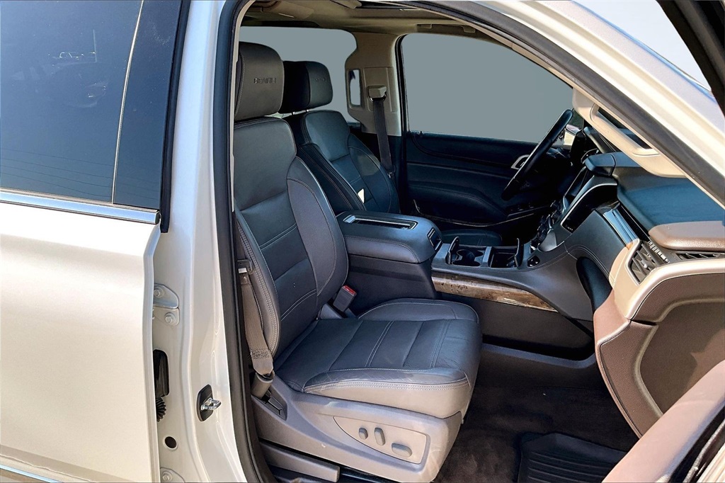 2015 GMC Yukon XL Denali White at Classic Chevrolet Galveston