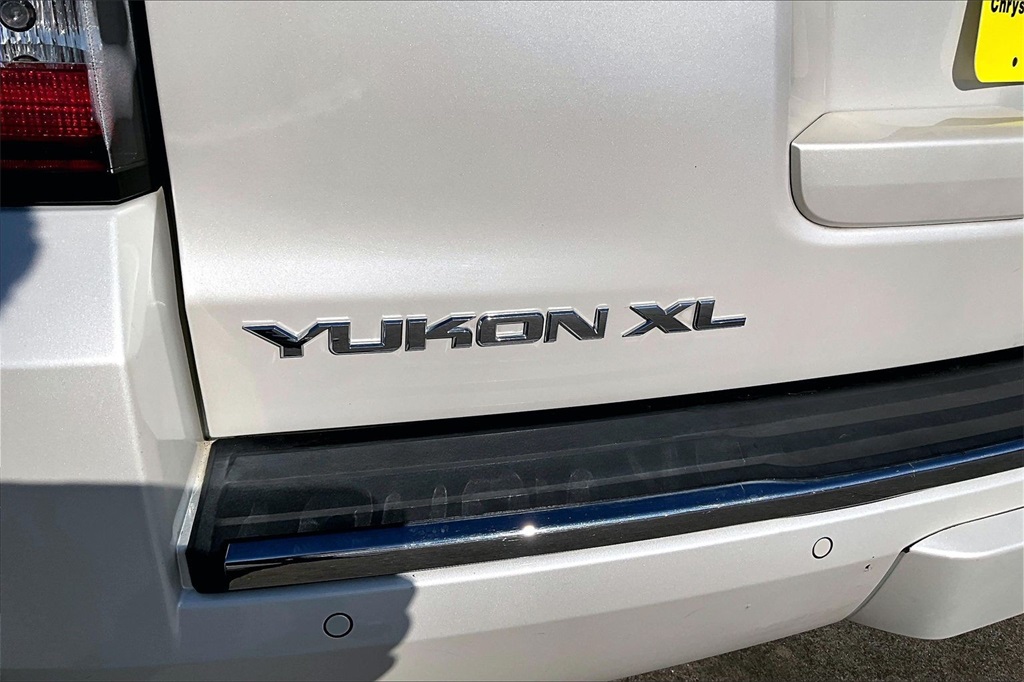 2015 GMC Yukon XL Denali White at Classic Chevrolet Galveston