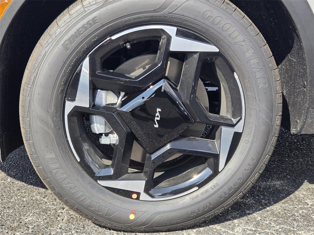 2026 Kia Sportage Hybrid EX Gray at Shottenkirk Kia Fort Bend