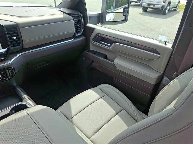 2025 GMC Sierra 2500HD SLT for sale at PATRIOT BUICK GMC OF BOYERTOWN